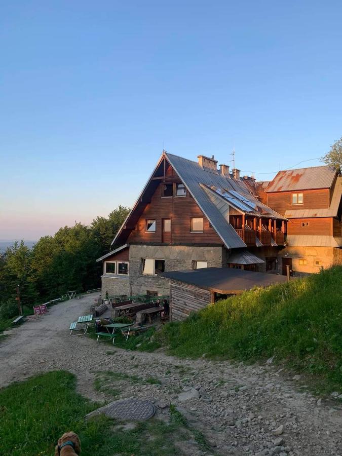 Schronisko Gorskie Pttk Na Jaworzynie Krynickiej 克雷尼察 外观 照片